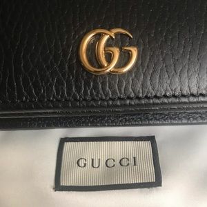 Gucci Marmont leather mini chain bag